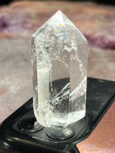 Load image into Gallery viewer, Rose gold tyndall quartz 2