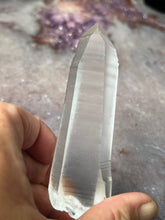 Load image into Gallery viewer, Lemurian quartz 3