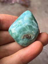 Load image into Gallery viewer, Larimar 4