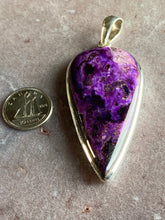 Load image into Gallery viewer, Sugilite pendant 30