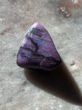 Load image into Gallery viewer, Sugilite tumbled 34