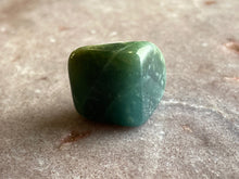 Load image into Gallery viewer, Jade Guatemalan 15