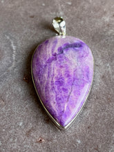 Load image into Gallery viewer, Sugilite pendant 42