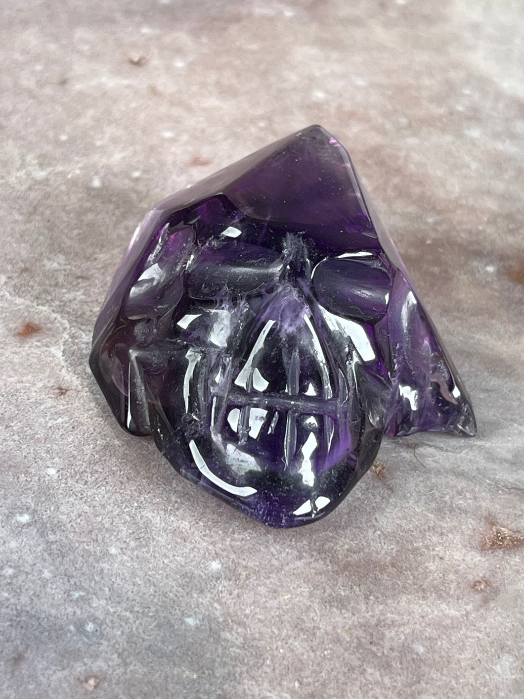 Amethyst skull