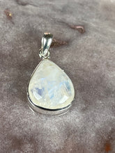 Load image into Gallery viewer, Rainbow moonstone pendant 2
