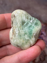 Load image into Gallery viewer, Aquamarine palmstone 2
