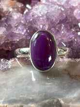 Load image into Gallery viewer, sugilite ring size 8
