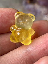 Load image into Gallery viewer, fluorite gummy bear yellow
