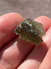 Load image into Gallery viewer, Moldavite 91
