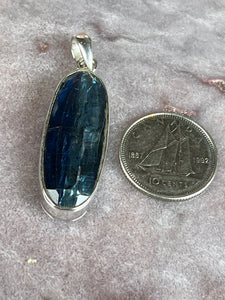 faceted kyanite pendant 3