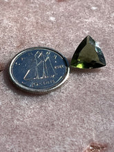 Load image into Gallery viewer, Moldavite faceted 5

