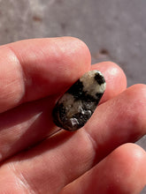 Load image into Gallery viewer, Phenakite polished 9
