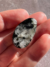 Load image into Gallery viewer, Phenakite polished 14
