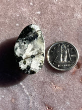 Load image into Gallery viewer, Phenakite polished 14
