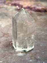 Load image into Gallery viewer, Rose gold tyndall quartz 2
