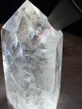 Load image into Gallery viewer, Rose gold tyndall quartz 7
