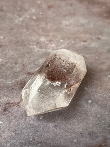 Hematite phantom quartz