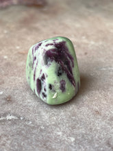 Load image into Gallery viewer, Kammererite in Serpentine tumble 4
