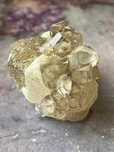 Load image into Gallery viewer, Elestial quartz 3
