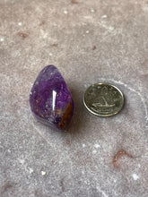 Load image into Gallery viewer, Goboboseb Amethyst tumble
