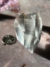 Load image into Gallery viewer, Lemurian Portal 1 L1
