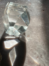 Load image into Gallery viewer, Lemurian portal Columbian 15 LC15
