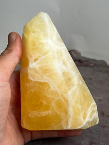 Honey comb calcite 2