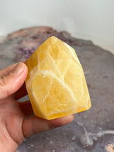 Load image into Gallery viewer, Honey comb calcite 4
