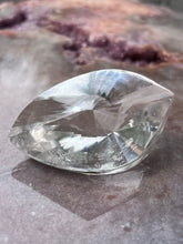 Load image into Gallery viewer, Lemurian spiral portal 6 P6
