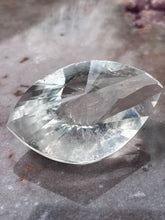 Load image into Gallery viewer, Lemurian spiral portal 13 P13
