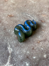 Load image into Gallery viewer, Labradorite snake 1
