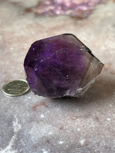 Load image into Gallery viewer, Amethyst point from Australia 4
