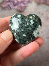 Load image into Gallery viewer, Preseli bluestone heart 2
