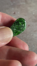 Load and play video in Gallery viewer, Chrome diopside tumble 7

