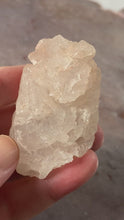 Load and play video in Gallery viewer, Nirvana Quartz 26
