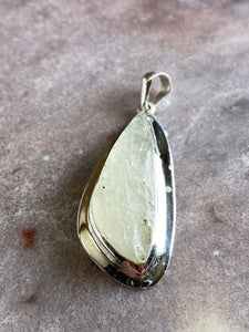 Libyan desert glass pendant 15