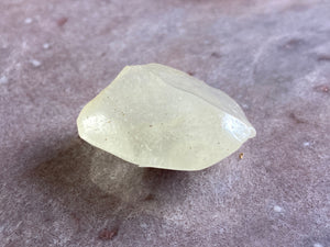 Libyan desert glass 18