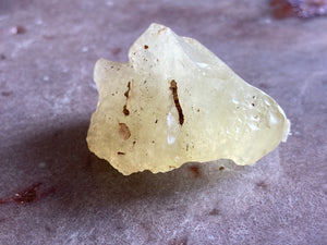 Libyan desert glass 16