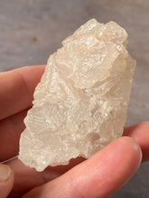 Load image into Gallery viewer, Nirvana Quartz 26
