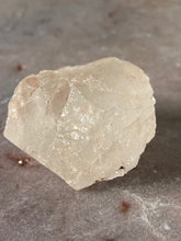Load image into Gallery viewer, Nirvana Quartz 27

