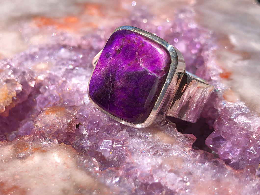 Sugilite ring size 10