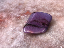 Load image into Gallery viewer, sugilite tumbled 4
