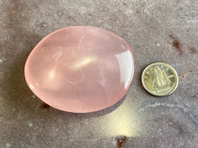 Load image into Gallery viewer, Rose Quartz palmstone 8
