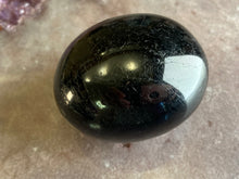 Load image into Gallery viewer, Black tourmaline palm stone (one)
