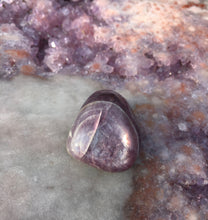 Load image into Gallery viewer, Gem Lepidolite 7
