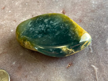 Load image into Gallery viewer, Jade - blue green 32
