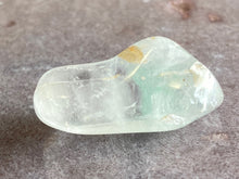 Load image into Gallery viewer, Fuchsite phantom in Quartz tumble 20

