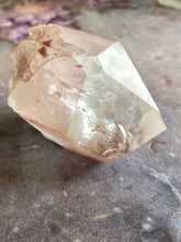 Load image into Gallery viewer, Scarlet Quartz 33
