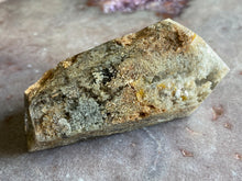 Load image into Gallery viewer, Lodolite quartz 14
