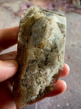 Load image into Gallery viewer, Lodolite quartz 14
